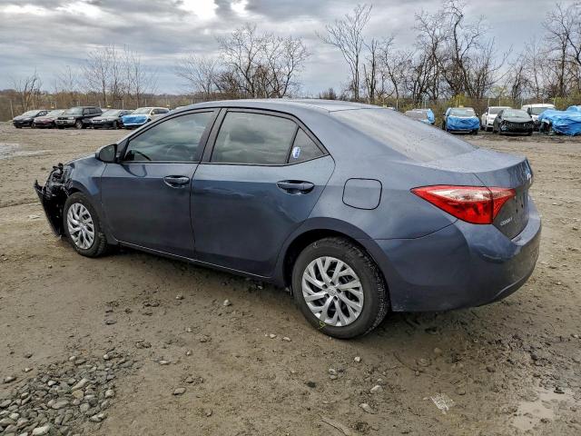 Toyota Corolla L Image 6