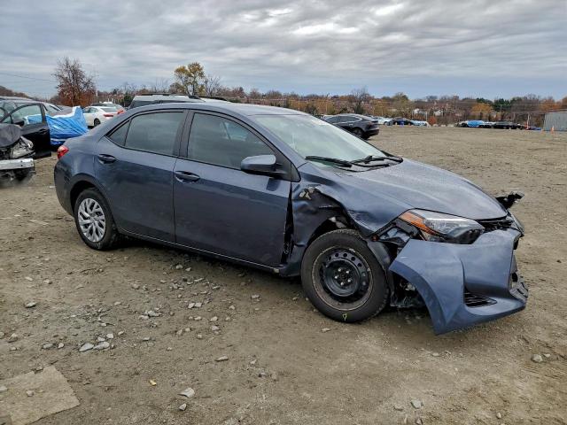 Toyota Corolla L Image 4