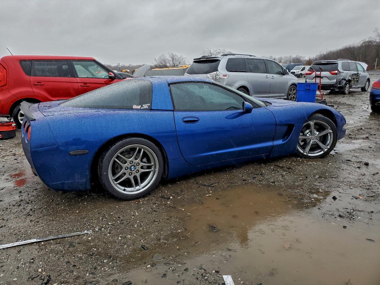 Chevrolet Corvette Image 5