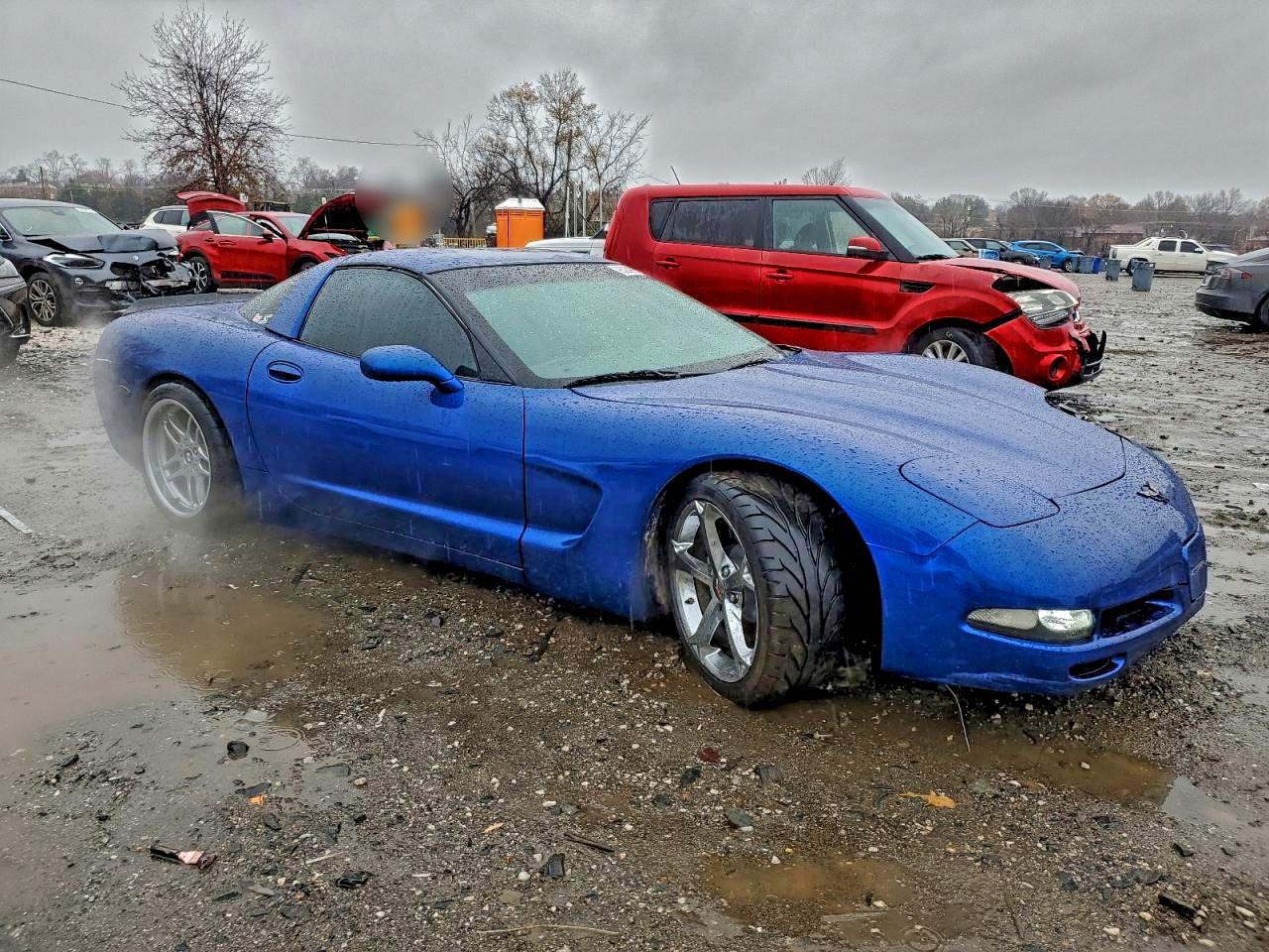 Chevrolet Corvette Image 6
