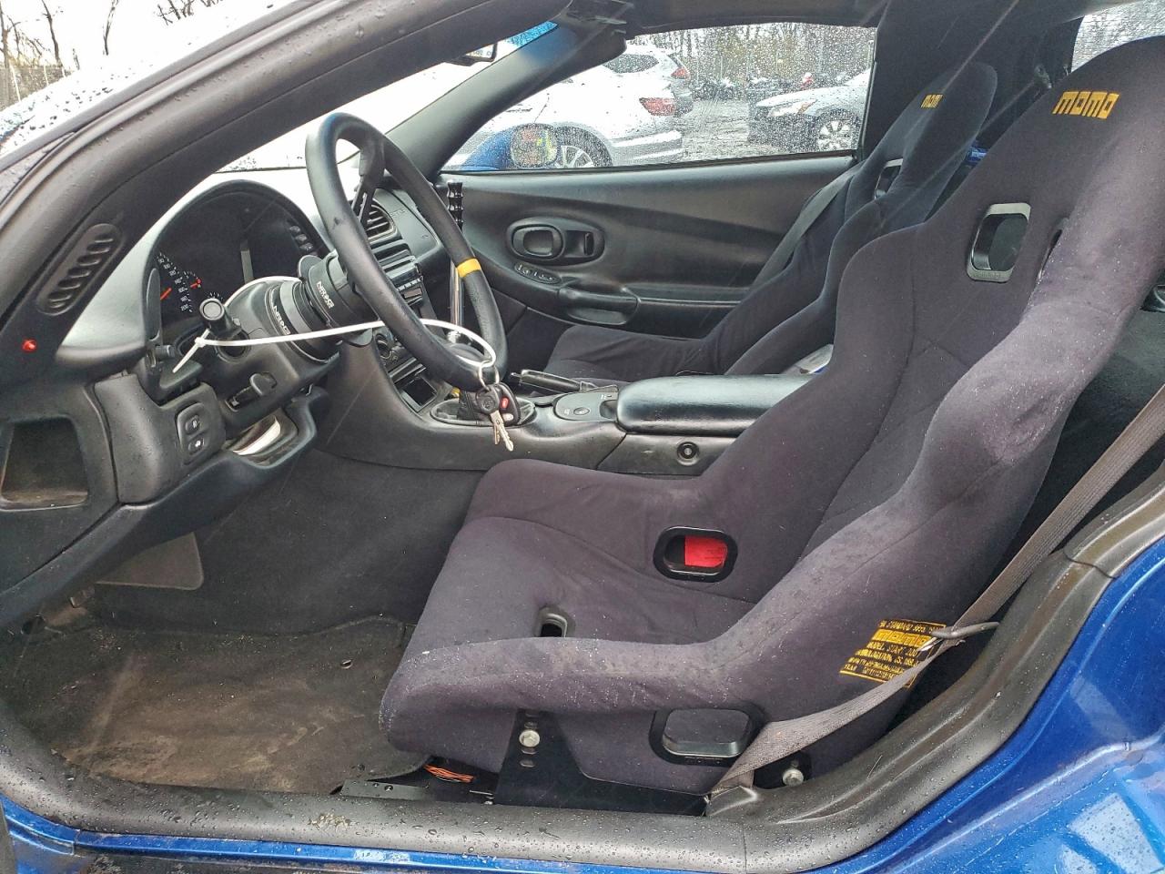 Chevrolet Corvette Image 12