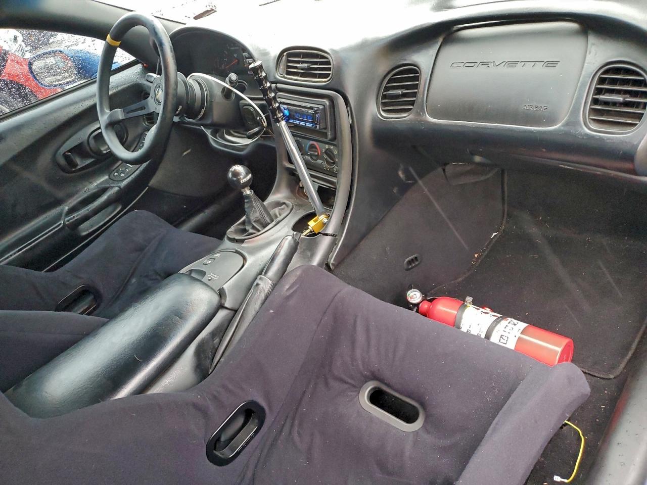 Chevrolet Corvette Image 4