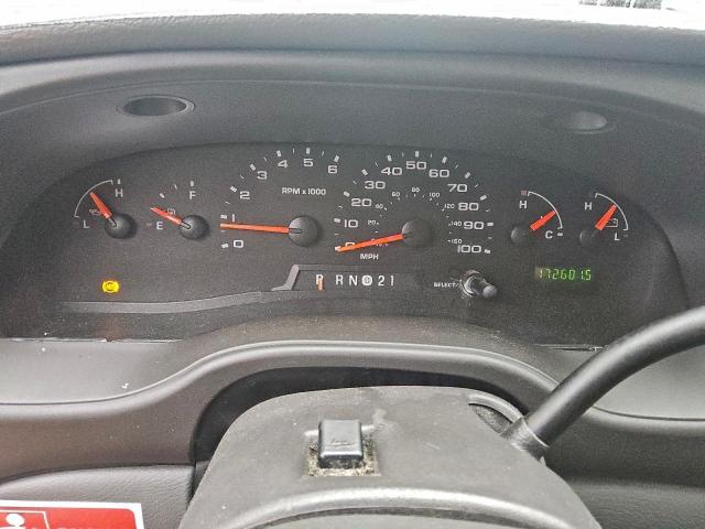 Ford Econoline E250 Van Image 11