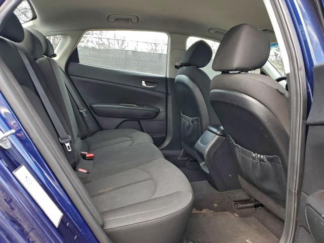 Kia Optima Lx Image 11