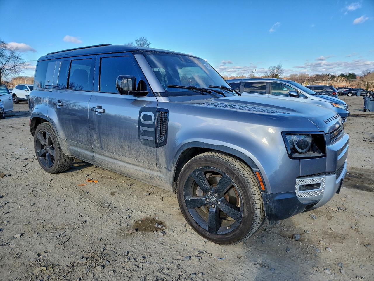 Land Rover Defender 110 Se Image 13