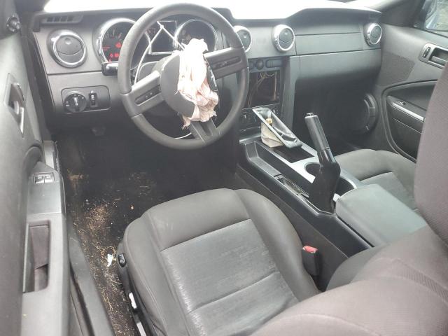 Ford Mustang Image 8