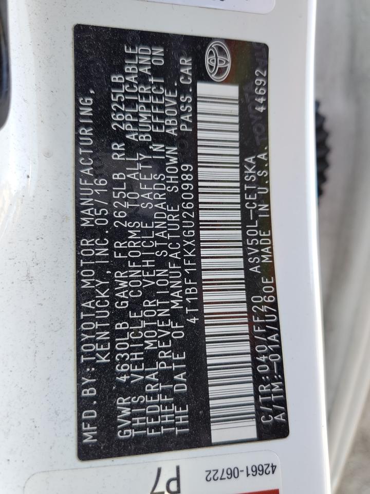 Toyota Camry Le Image 10