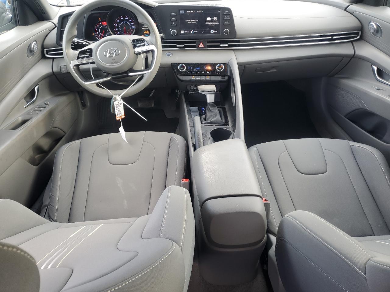 Hyundai ELANTRA Sel Image 11