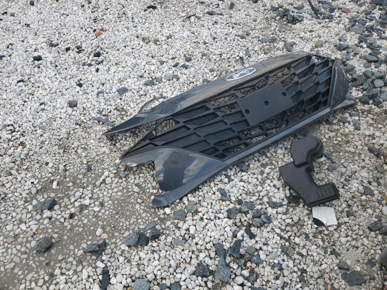 Hyundai ELANTRA Sel Image 4