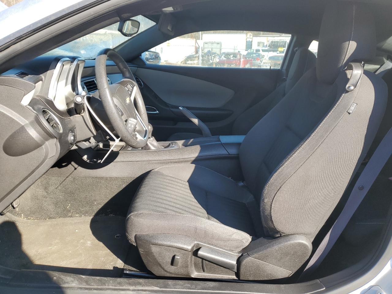 Chevrolet Camaro Ls Image 4