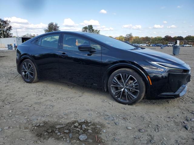 Toyota Prius Le Image 3