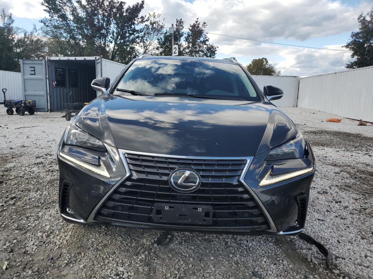 Lexus NX 300 Base Image 4