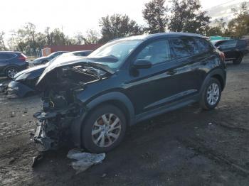  Salvage Hyundai TUCSON