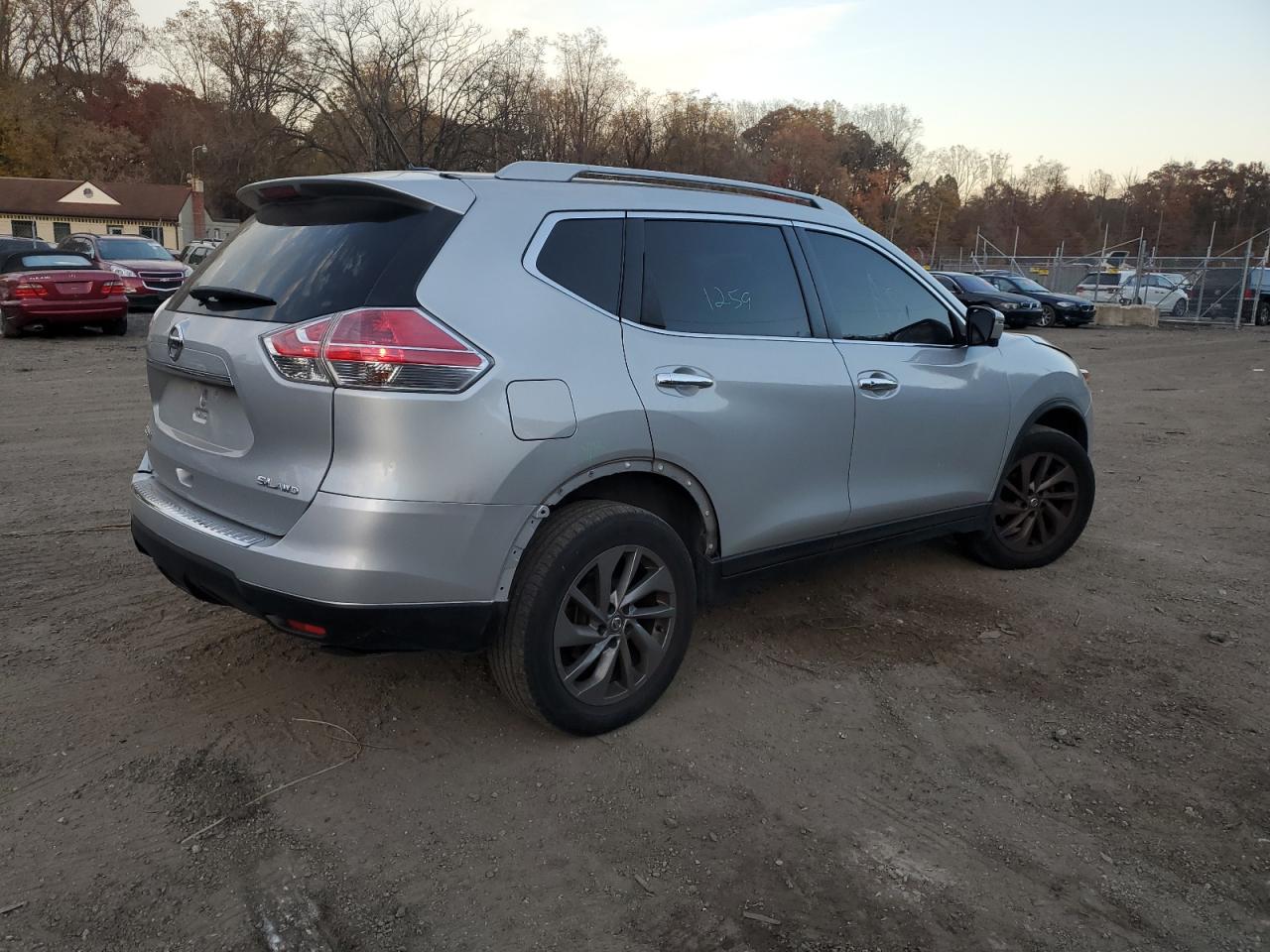 Nissan Rogue S Image 3