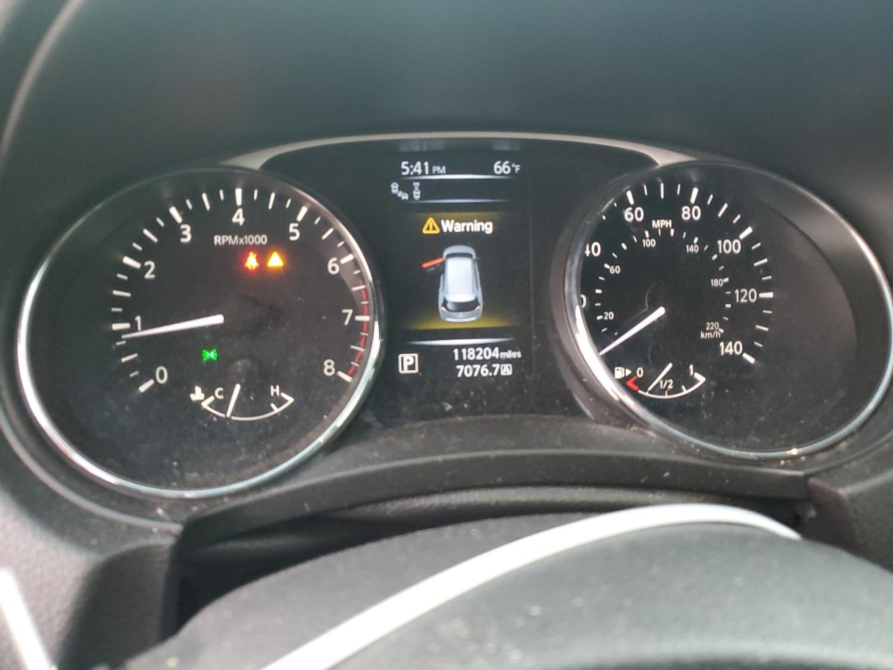 Nissan Rogue S Image 11