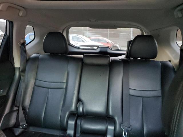 Nissan Rogue S Image 8