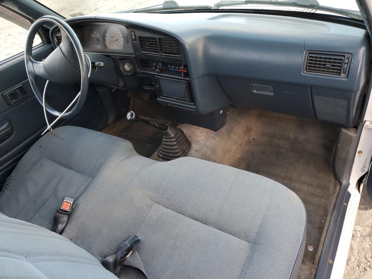 Toyota Pickup 1/2 Ton Short Wheelbase Dlx Image 6