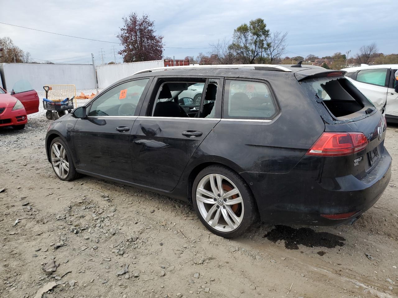 Volkswagen Golf S Image 9