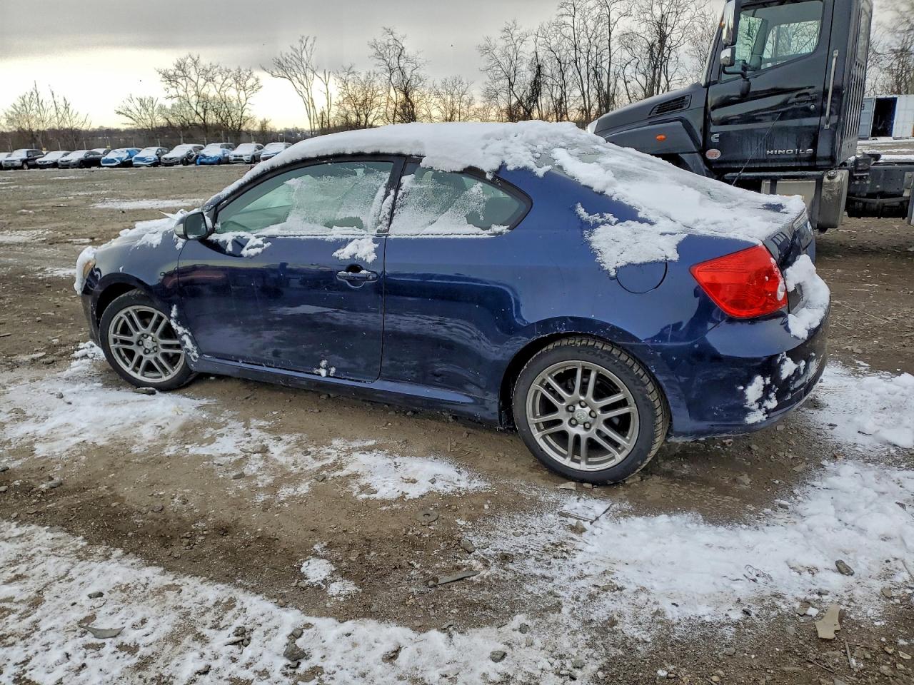 Toyota Scion Image 2