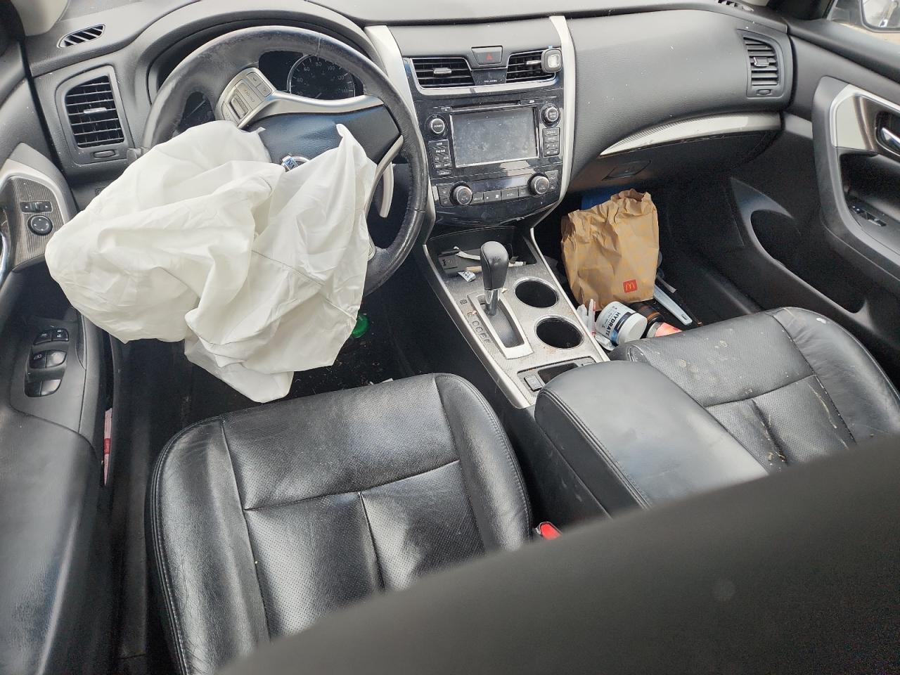 Nissan Altima 3.5s Image 3