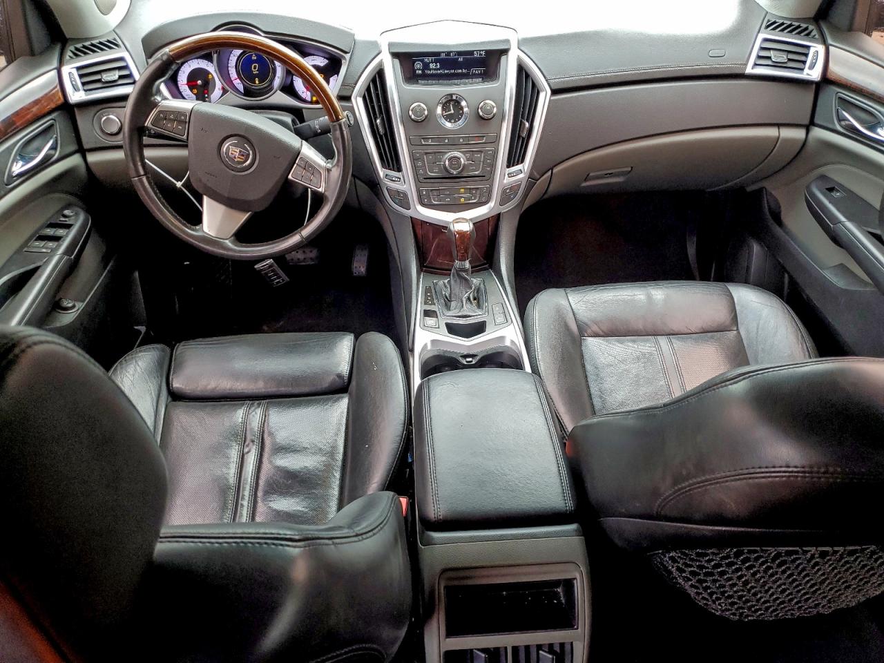 Cadillac SRX Luxury Collection Image 2