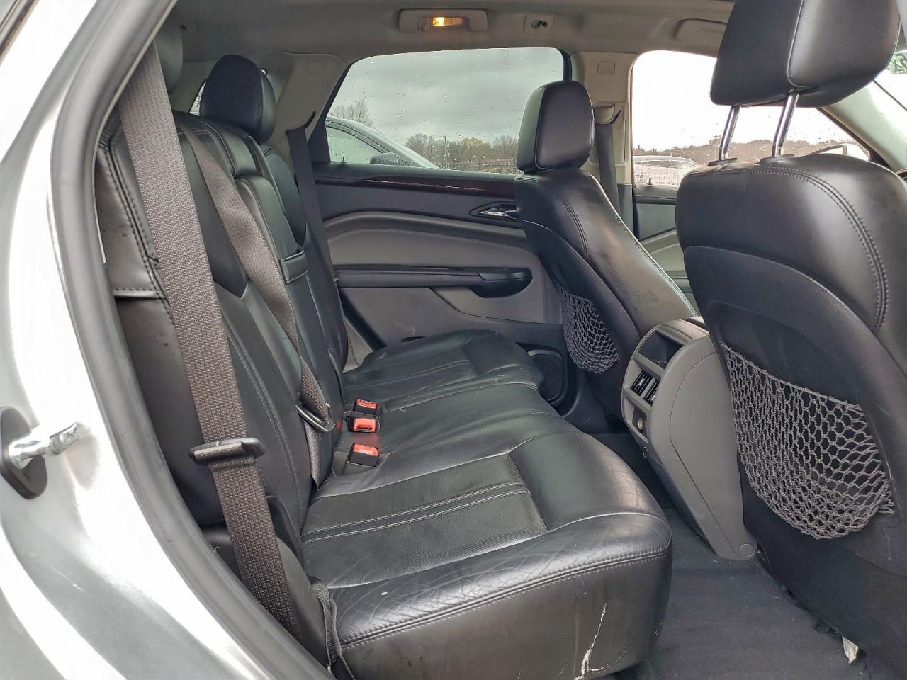 Cadillac SRX Luxury Collection Image 11