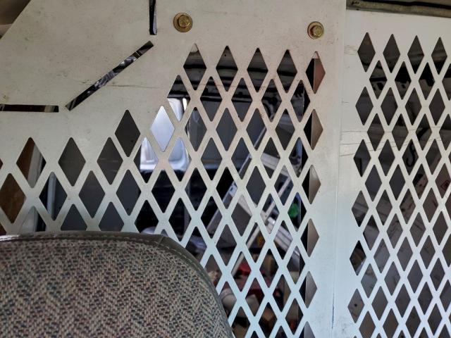 GMC Savana G1500 Image 13