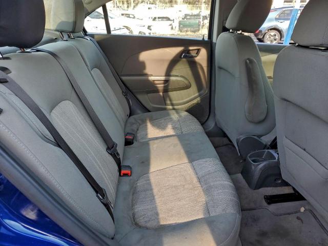 Chevrolet Sonic Lt Image 9