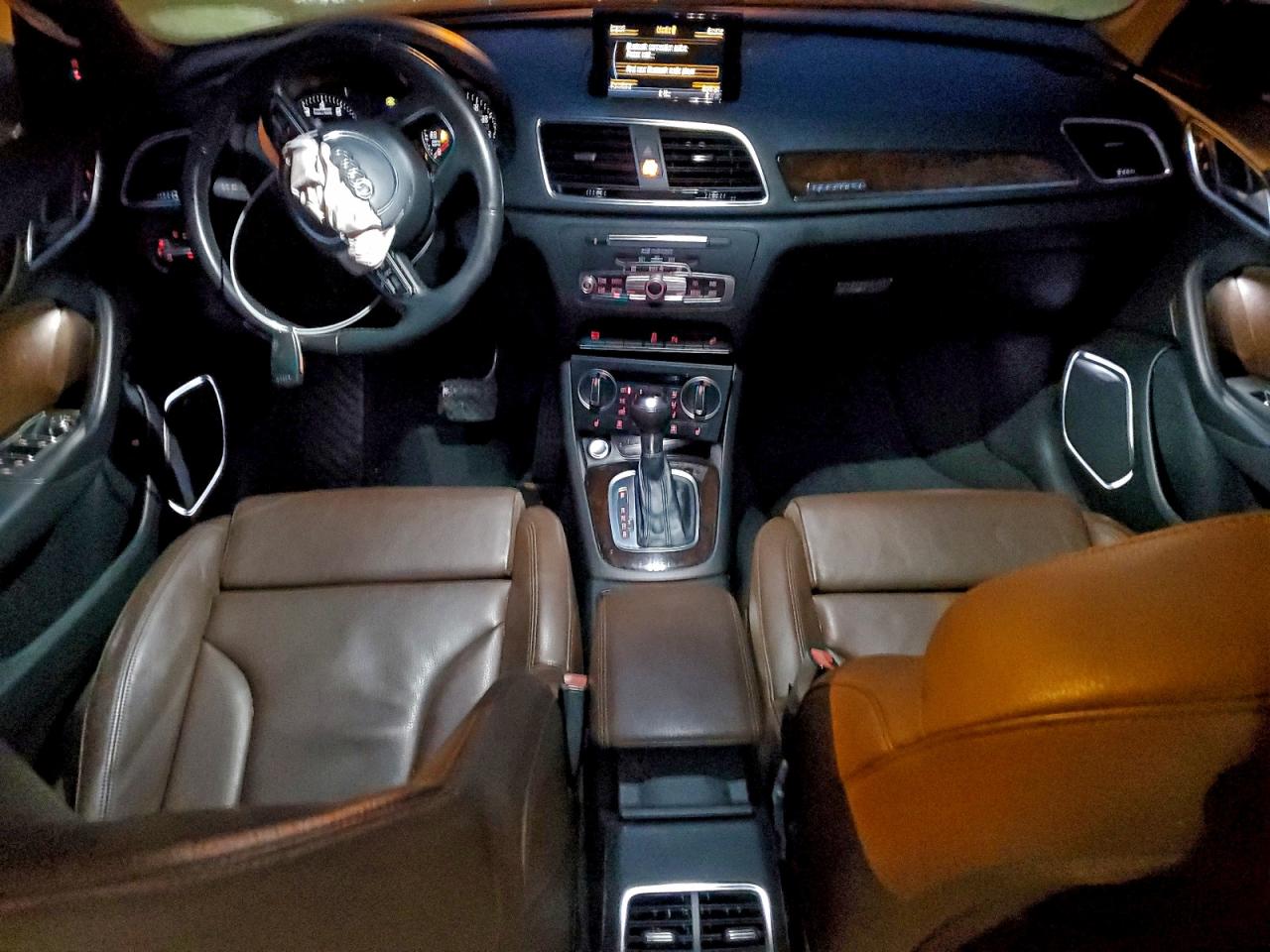 Audi Q3 Premium Plus Image 10