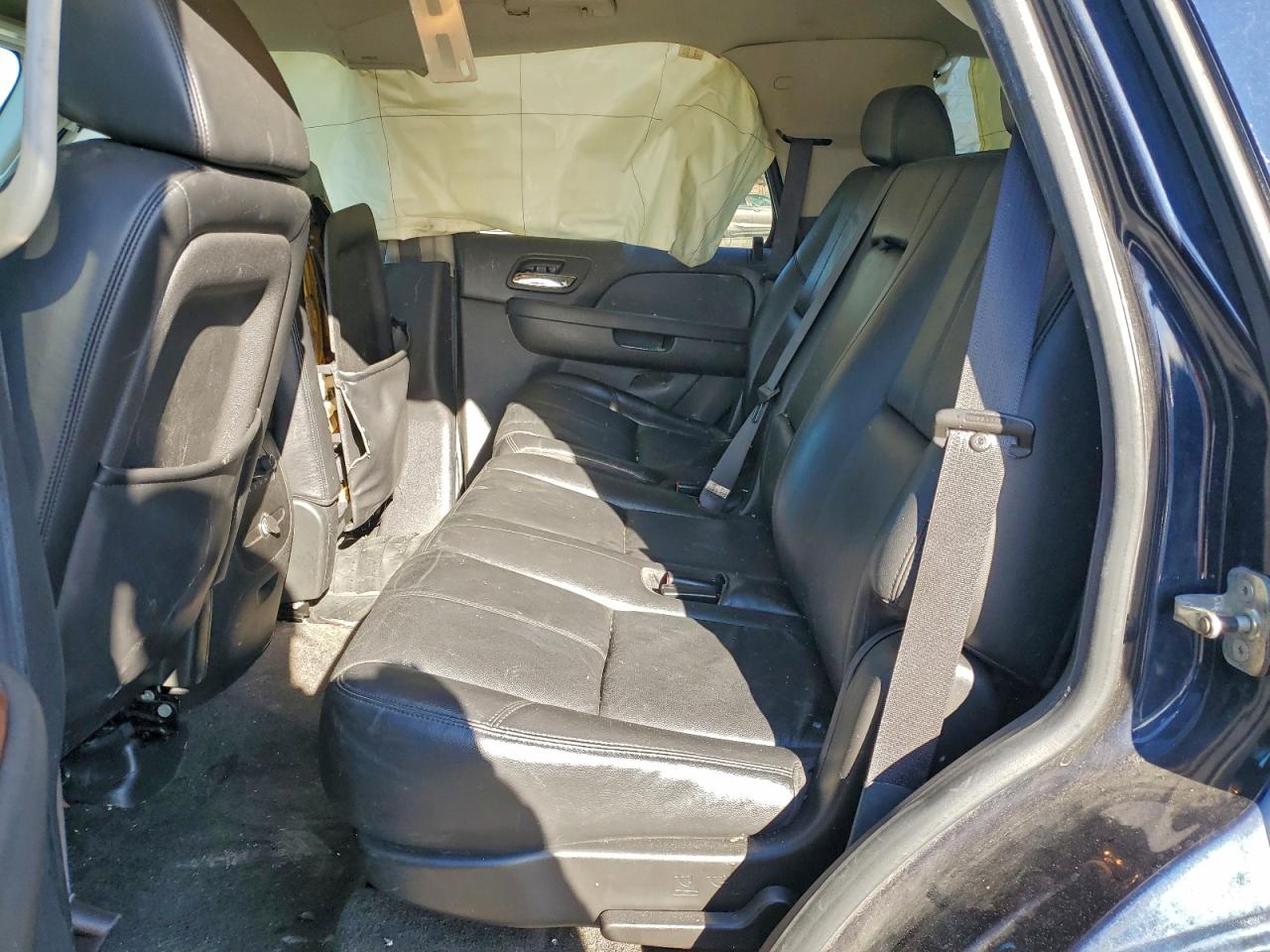 Chevrolet Tahoe K1500 Image 5