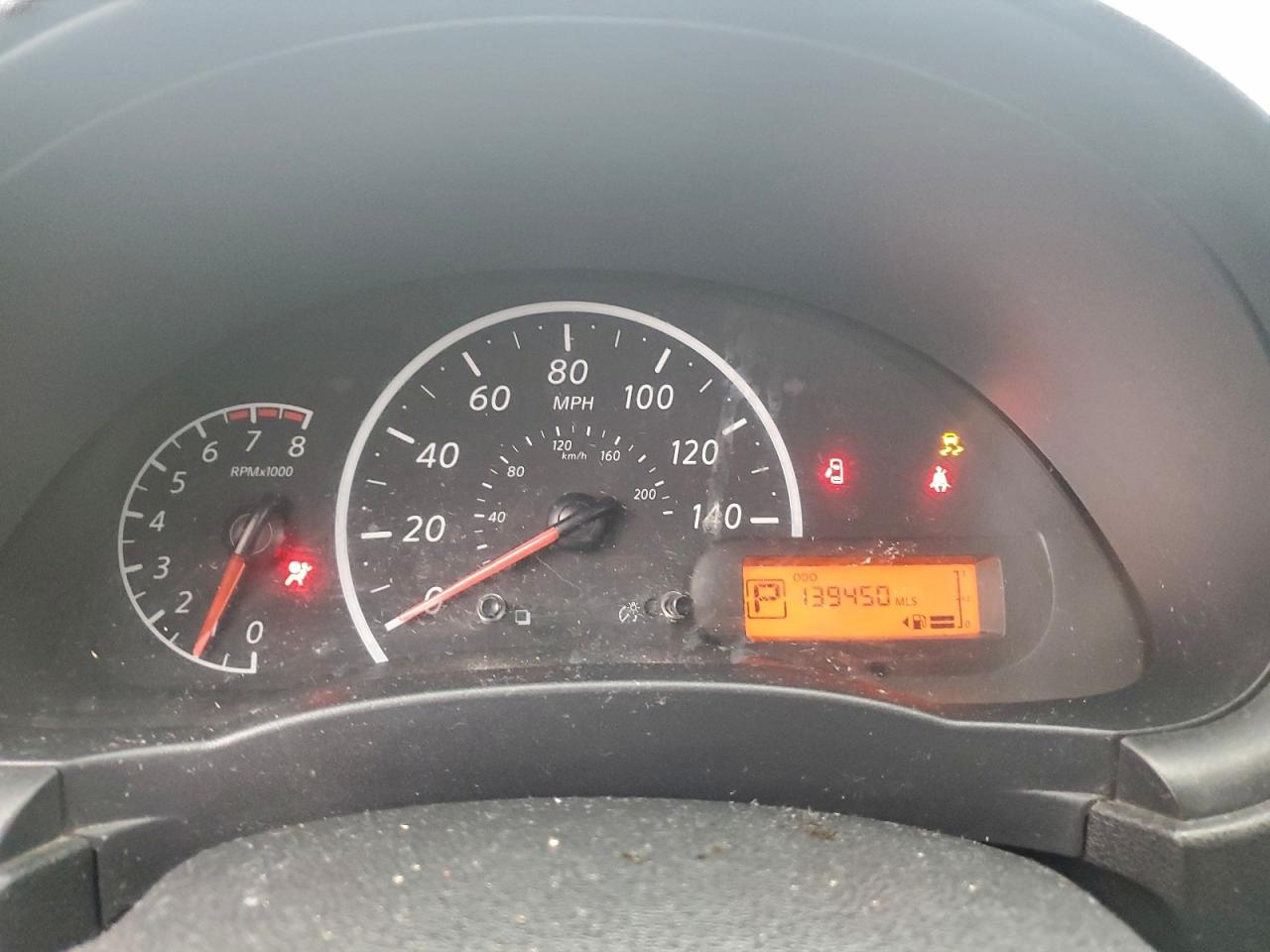 Nissan Versa S Image 10