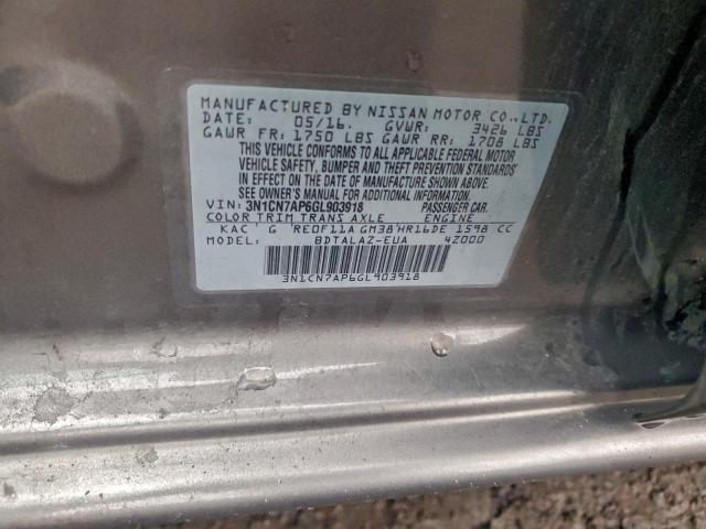 Nissan Versa S Image 2