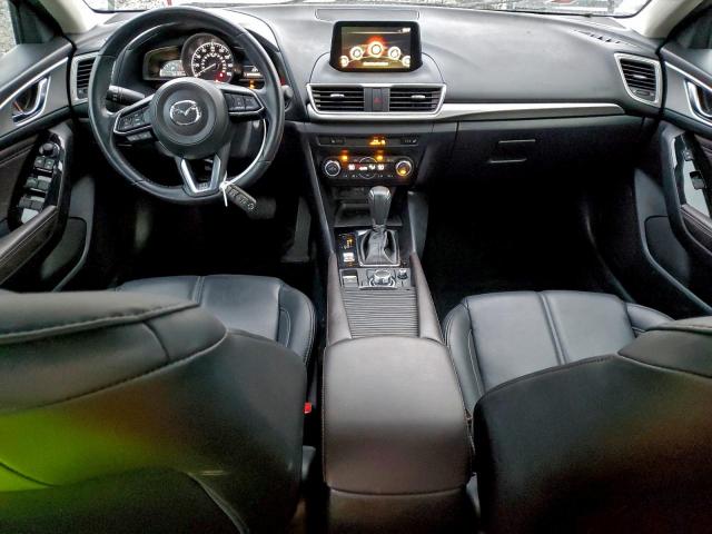 Mazda 3 Touring Image 5