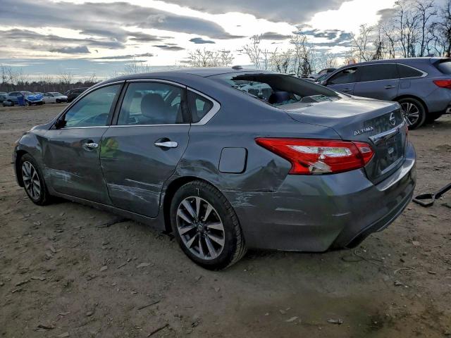 Nissan Altima 2.5 Image 12