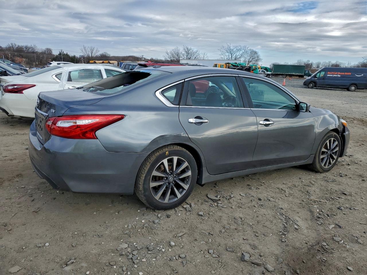 Nissan Altima 2.5 Image 3