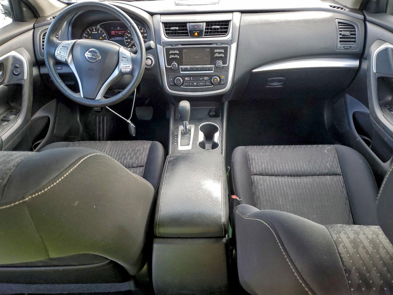 Nissan Altima 2.5 Image 5