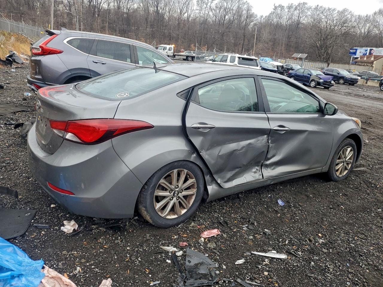 Hyundai ELANTRA Se Image 3