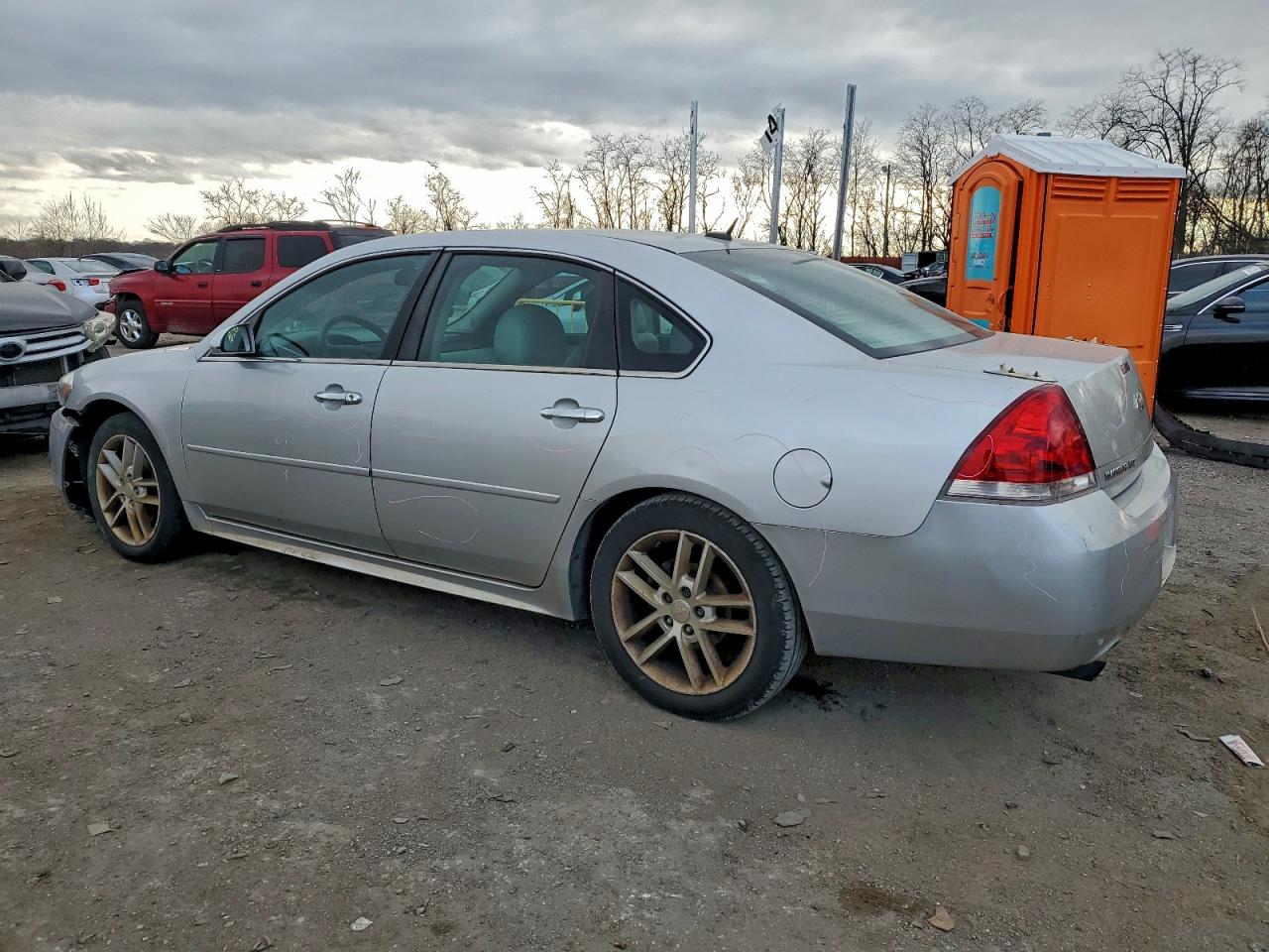 Chevrolet Impala Ltz Image 6