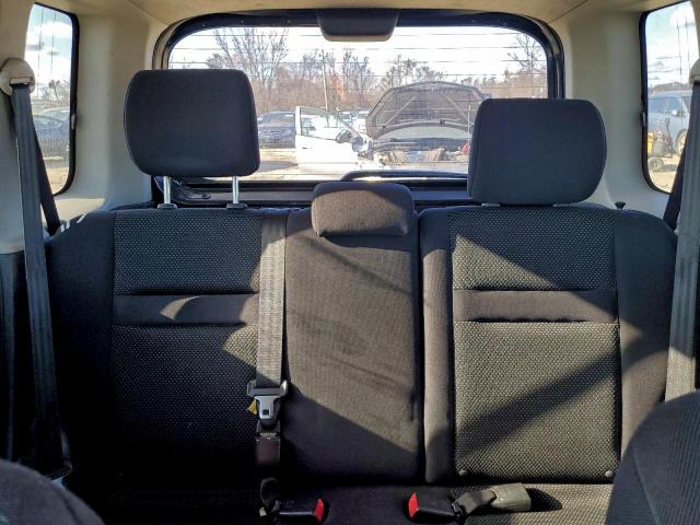 Toyota Scion Xb Image 7