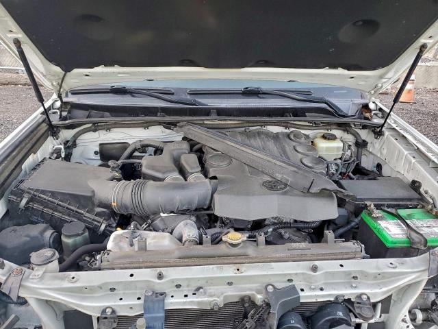 Toyota 4Runner Sr5/sr5 Premium Image 9