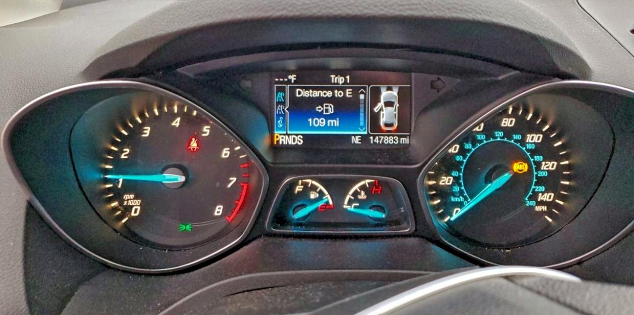 Ford Escape S Image 9