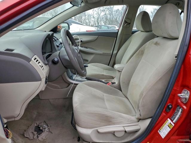 Toyota Corolla Base Image 11