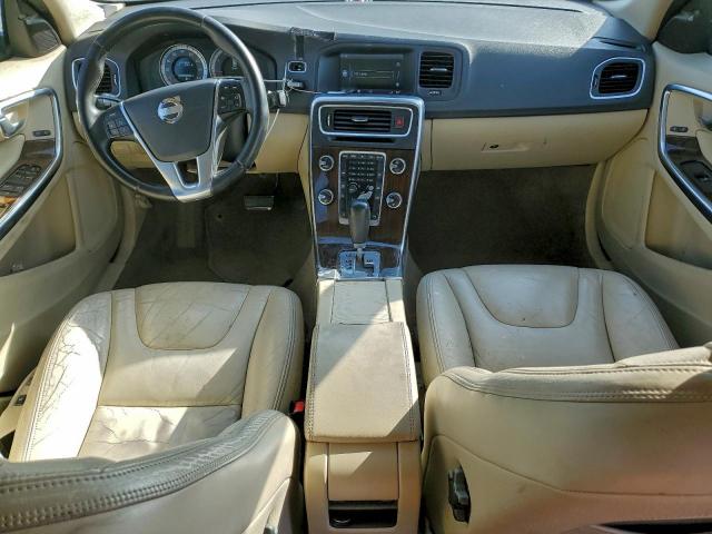 Volvo S60 T5 Image 3