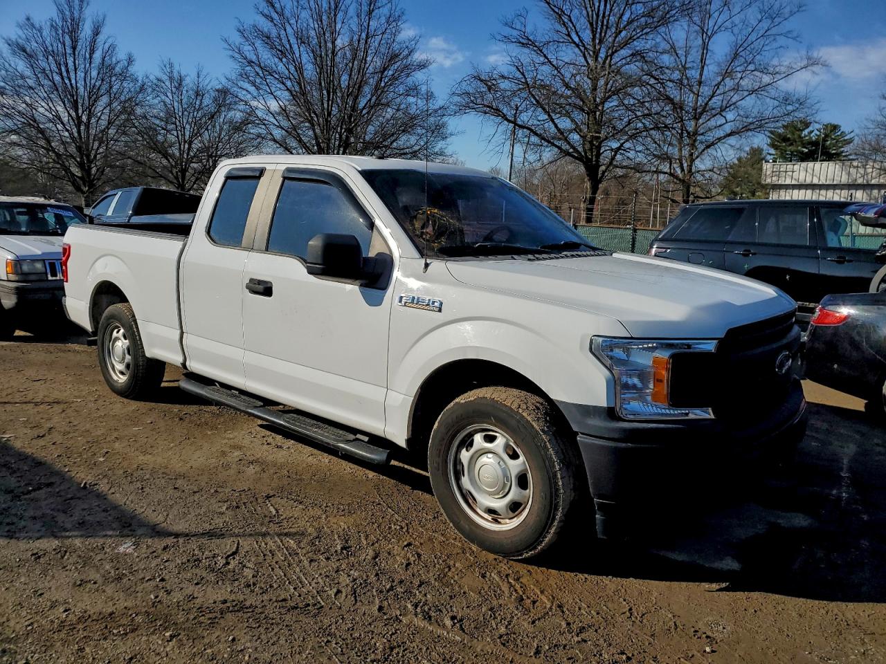 Ford F-150 Super Cab Image 9