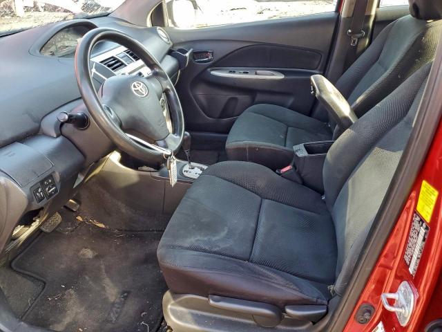 Toyota Yaris Image 6