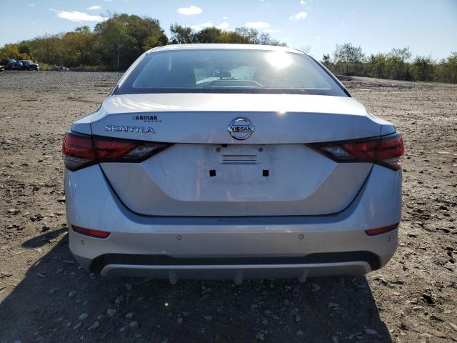 Nissan Sentra S Image 2