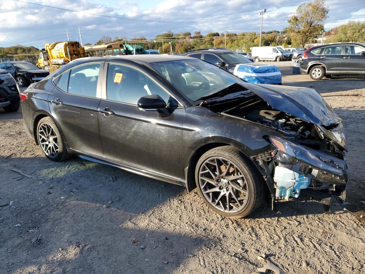 Toyota Camry Xse Image 8