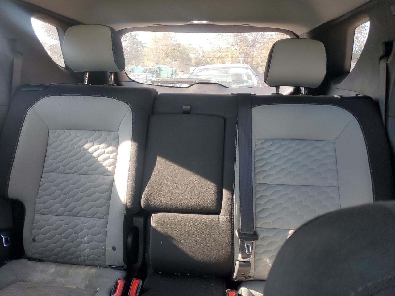 Chevrolet Equinox Ls Image 8