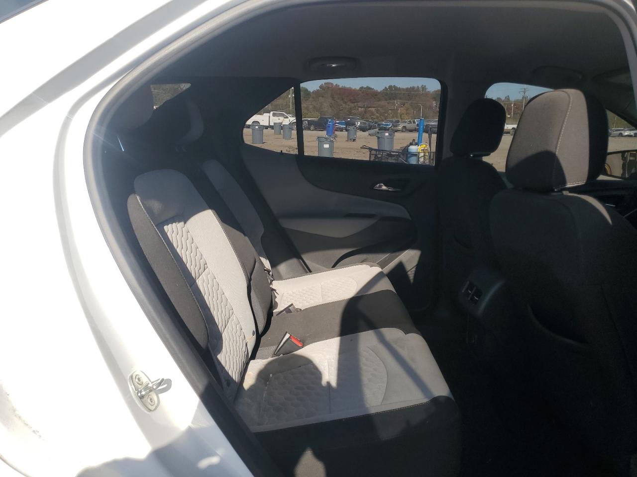 Chevrolet Equinox Ls Image 6