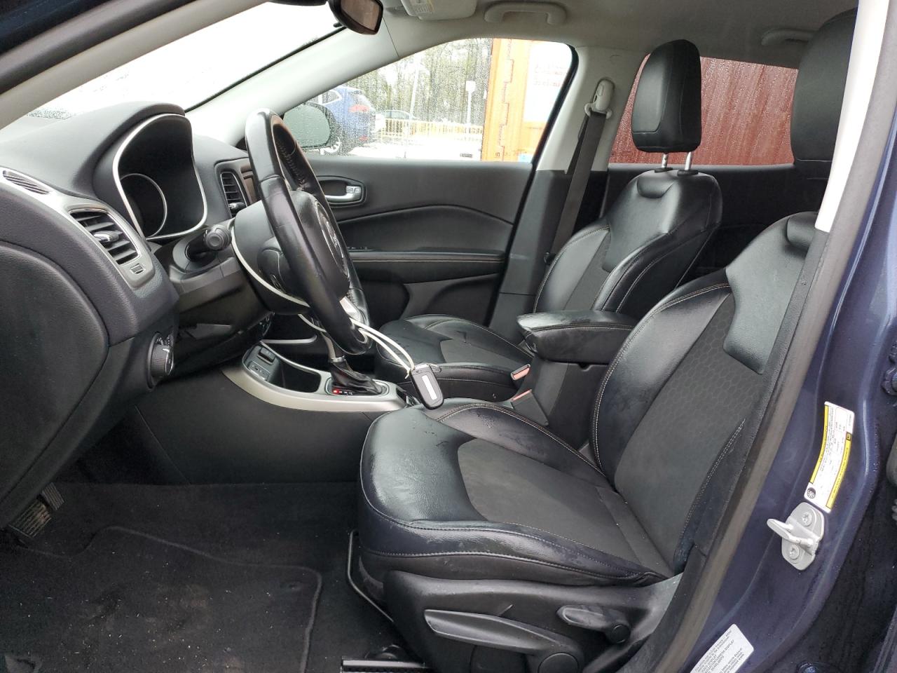 Jeep Compass Latitude Image 6